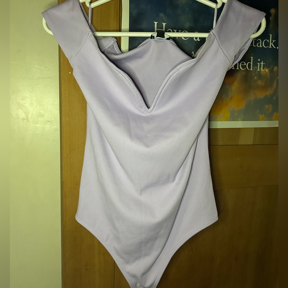 NWT EXPRESS Lavender Off-Shoulder contour bodysuit - Picture 3 of 4